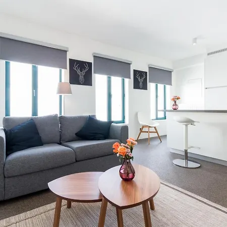 Cosy And Central City 아파트